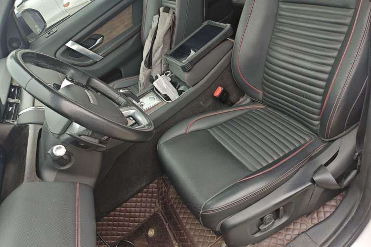 Used Land Rover Discovery Sport 2020 249 PS R-Dynamic Performance Tech Edition 7 Seats