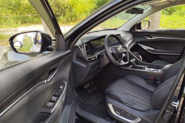 Used Changan CS75 PLUS 2021 1.5T Automatic Luxury Version
