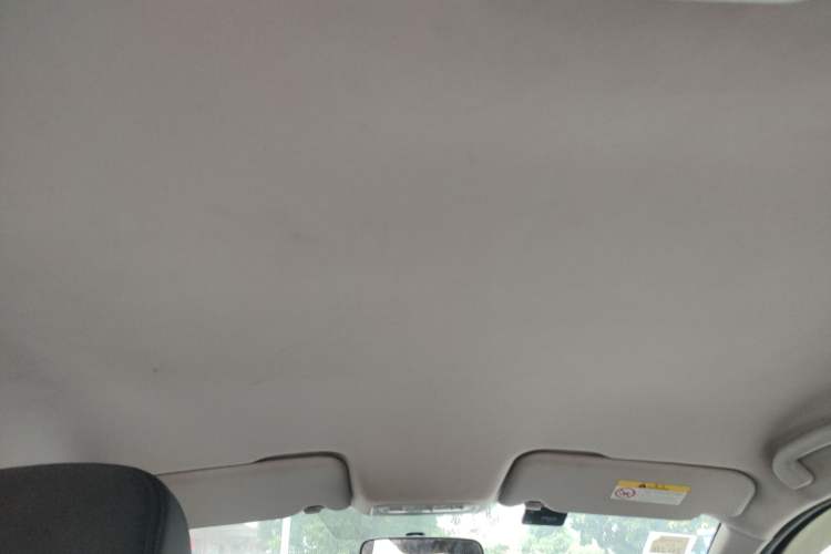 Used Venucia T70 2016 1.6L Manual Ruixing Edition
