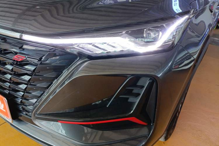 Used Changan CS75 PLUS 2022 1.5T Automatic Luxury Model
