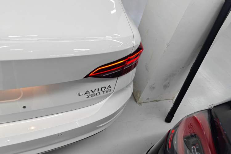 Used Volkswagen Lavida 2022 280TSI DSG Comfort Edition
