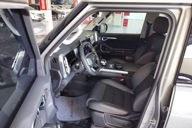 Used JETOUR Traveler 2023 1.5T Two-Wheel Drive Discovery PRO