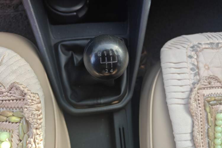 Used Volkswagen Jetta 2017 1.5L Manual Fashion Edition
