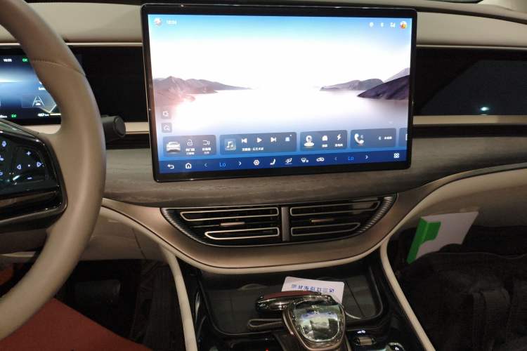 Used Denza D9 2022 DM-i 970 Four-Wheel Drive Flagship Model