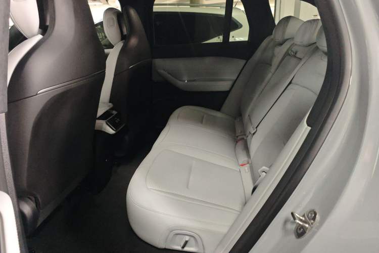 Used Nio ES6 2024 75 kWh
