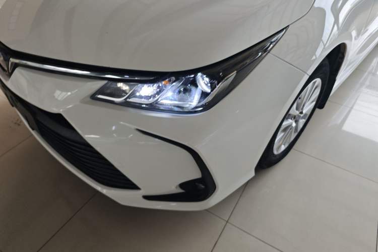 Used Toyota Corolla 2019 1.2T S-CVT GL Pioneer Edition
