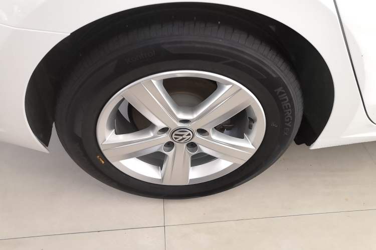 Used Volkswagen Lamando 2021 230TSI DSG Fashion Edition
