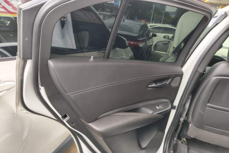 Used Cadillac XT4 2021 28T Two-Wheel Drive Leading Version