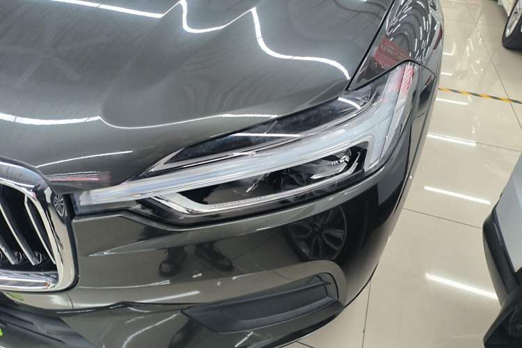 Used Volvo XC60 2018 T5 4x4 Zhiyi Edition
