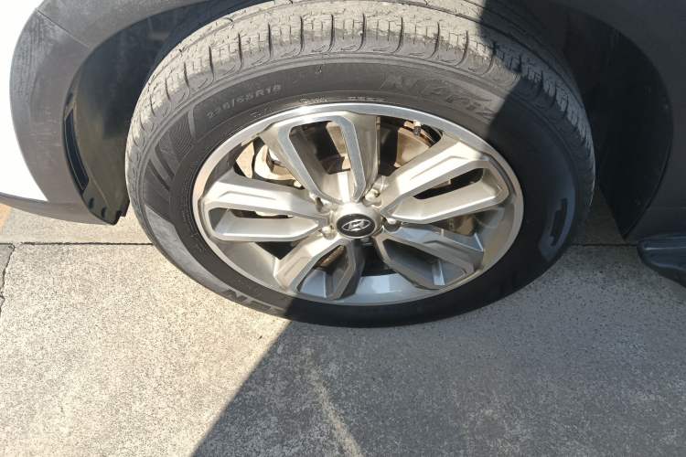 Used Hyundai ix35 2019 2.0L Automatic 2WD Zhiyong·Changxiang Edition China V Standard