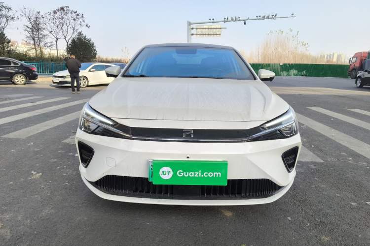 Used  ER6 2020 620 km Smart Edition