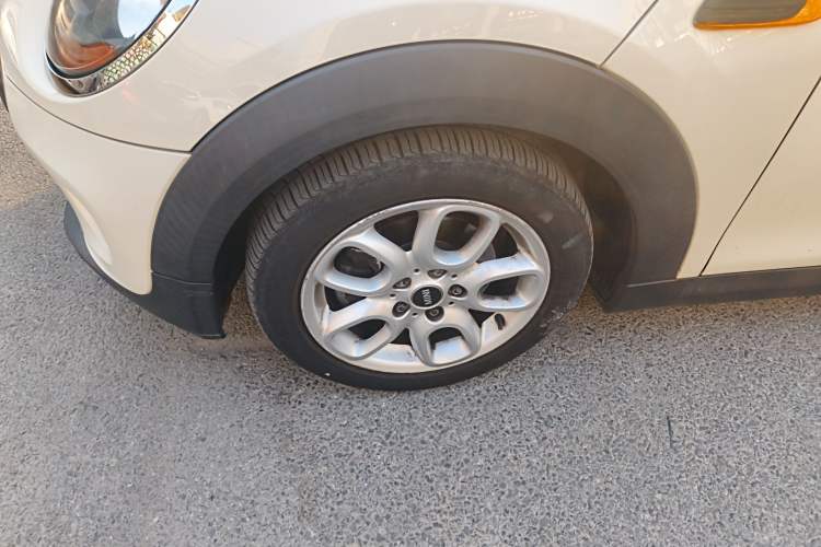 Used  MINI 2014 1.2T ONE+
