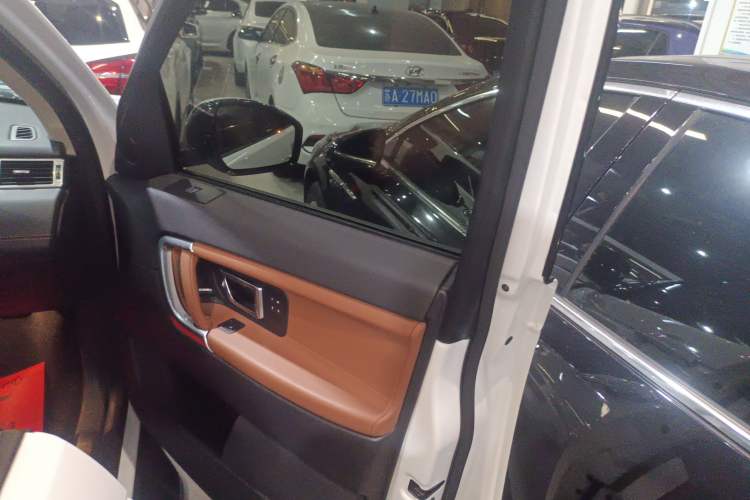 Used Land Rover Discovery Sport 2015 2.0T HSE LUXURY
