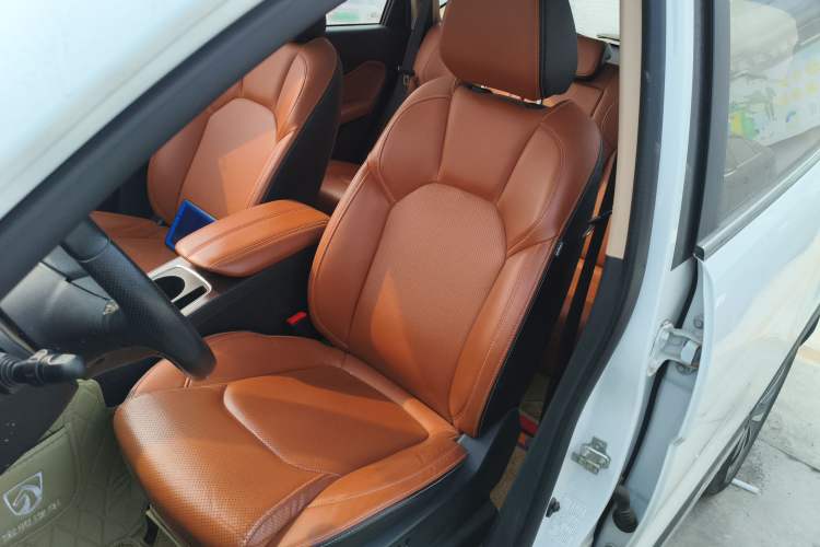 Used Baojun 560 2017 Rhythmic Edition 1.5T Manual Premium Model