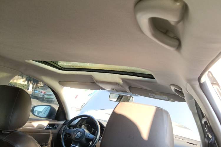 Used Volkswagen Bora 2014 1.6L Automatic Comfort Model
