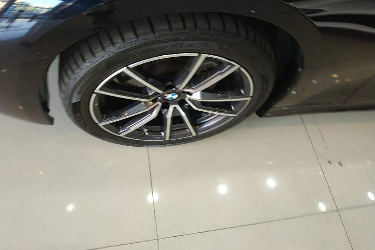 Used BMW 3 Series 2024 325Li M Sport Package