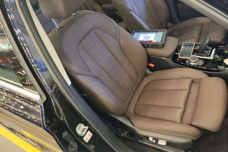 Used BMW iX3 2021 Updated Leading Edition
