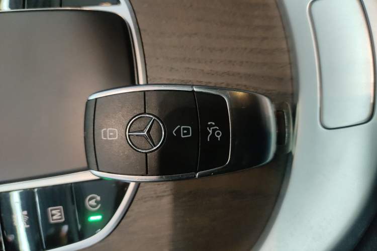 Used Mercedes-Benz GLC 2021 GLC 260 L 4MATIC Luxury Model
