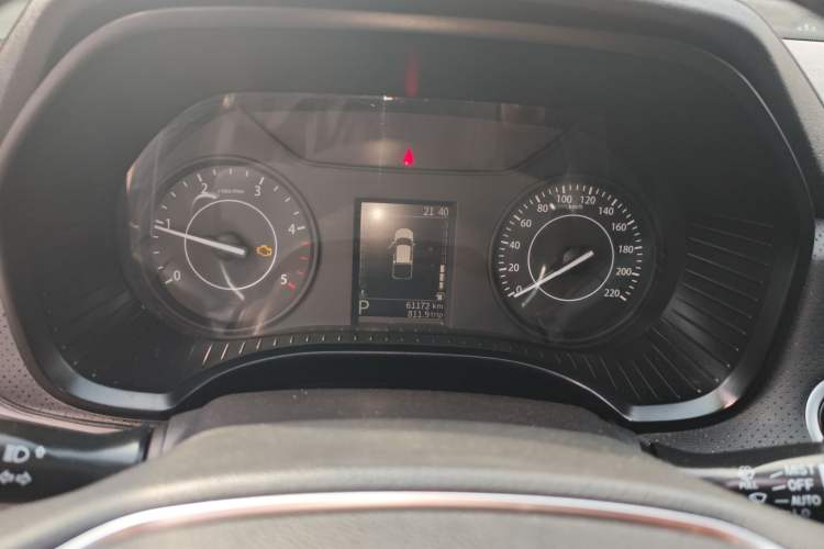 Used JMC Yuhu 7 2022 2.0T Automatic Diesel Two-Wheel Drive Comfort Version Standard Wheelbase
