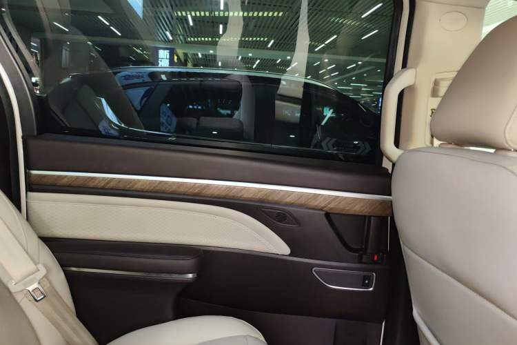 Used GAC Trumpchi M8 2021 Master Series 390T Ultimate Edition
