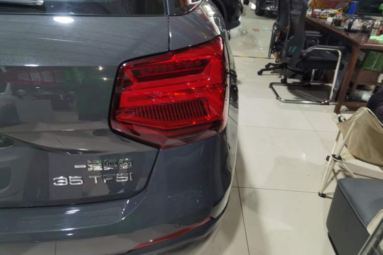 Used Audi Q2L 2021 35 TFSI Fashionable and Elegant Model
