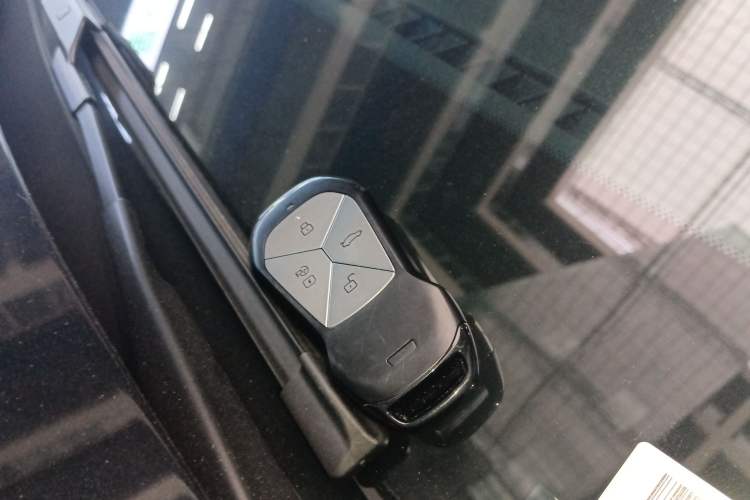 Used XPeng G9 2025 625 Long-Range Max
