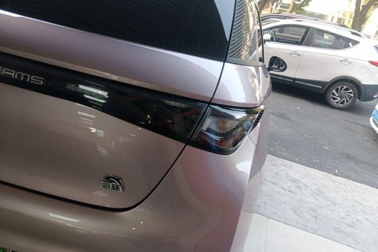 Used BYD Dolphin 2021 405 km Fashion Edition