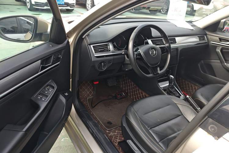 Used Volkswagen Bora 2017 1.6L Automatic Comfort Model