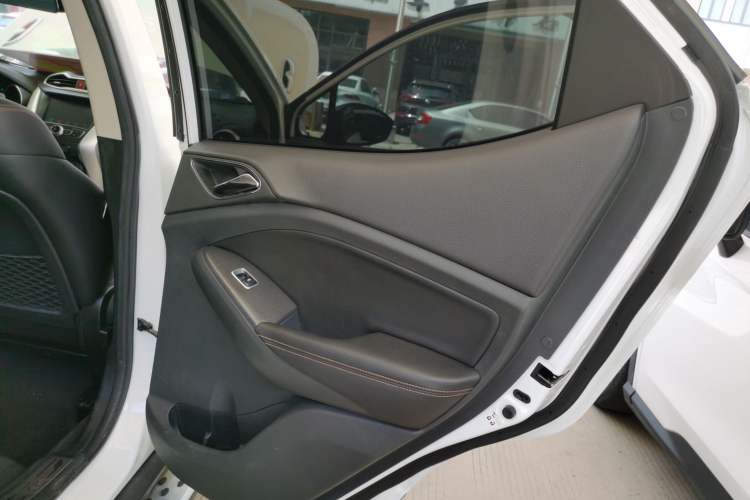 Used BYD Yuan 2017 1.5L Automatic Cool & Connected Model
