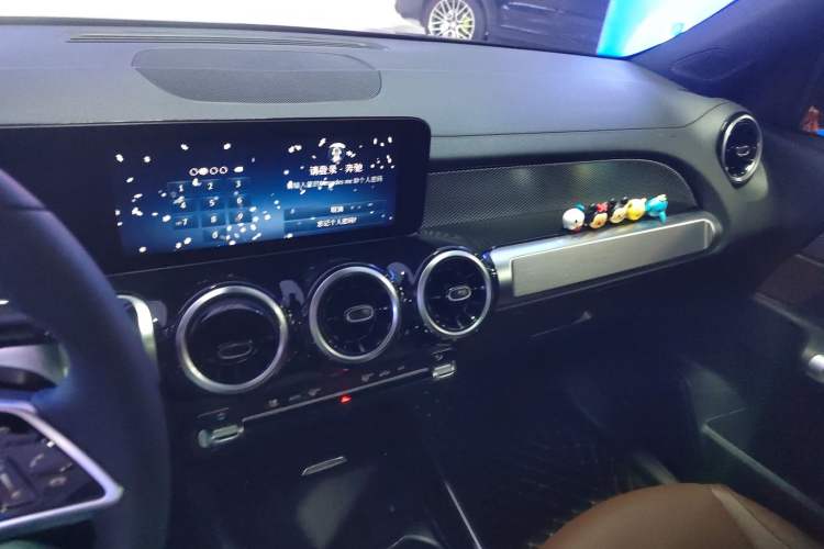 Used Mercedes-Benz GLB 2024 GLB 200 Dynamic Edition