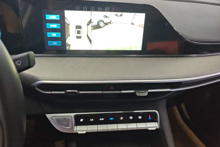 Used Changan Eado 2024 PLUS Blue Whale NE 1.4T GDI DCT High-Energy Edition