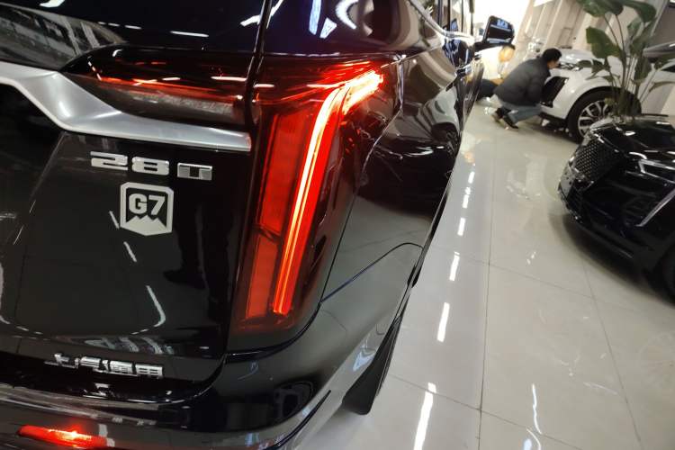 Used Cadillac XT6 2021 2.0T 7-Seater Four-Wheel Drive Luxury Version
