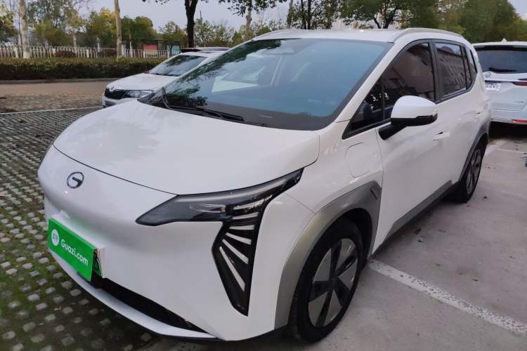 Used AION Y 2023 Younger