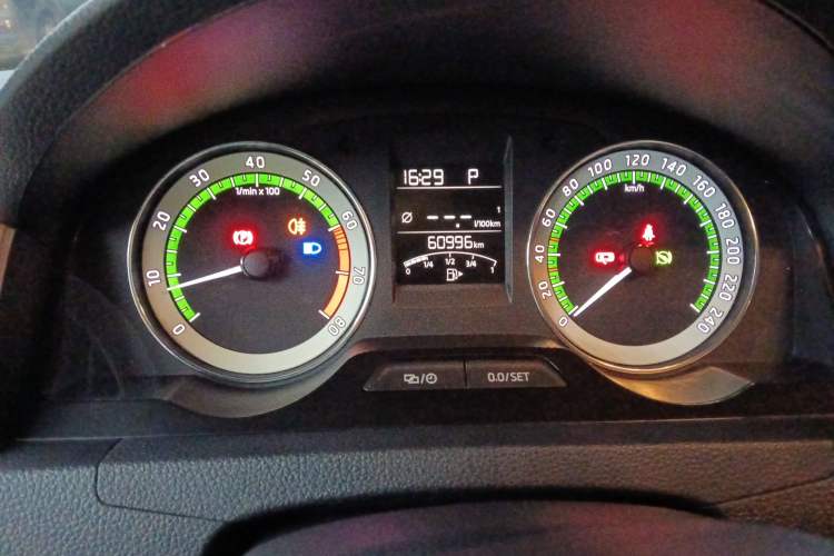 Used Skoda Rapid 2018 1.6L Automatic Comfort Edition