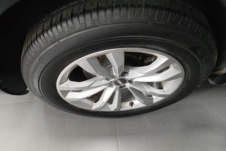 Used Audi Q7 2019 45 TFSI Comfort Model
