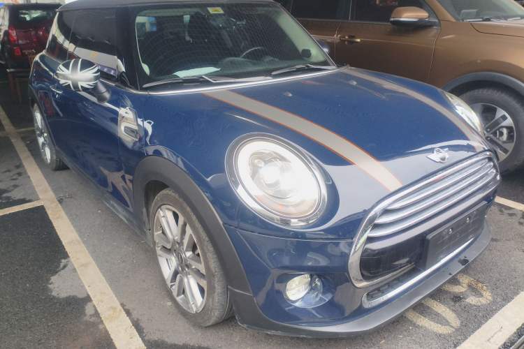 Used MINI MINI 2016 1.5T COOPER SEVEN
