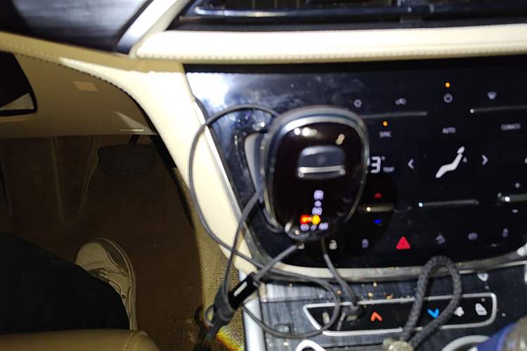 Used Buick GL8 2022 ES Landtrek 653T Luxury Edition
