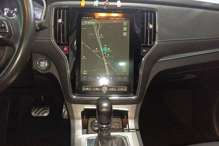 Used Roewe RX5 2016 20T Two-Wheel Drive Automatic Internet Smart Edition