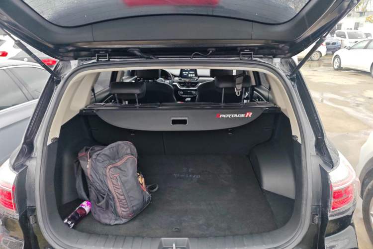 Used Kia Sportage R 2018 2.0L Automatic Smart Luxury Version China V Standard