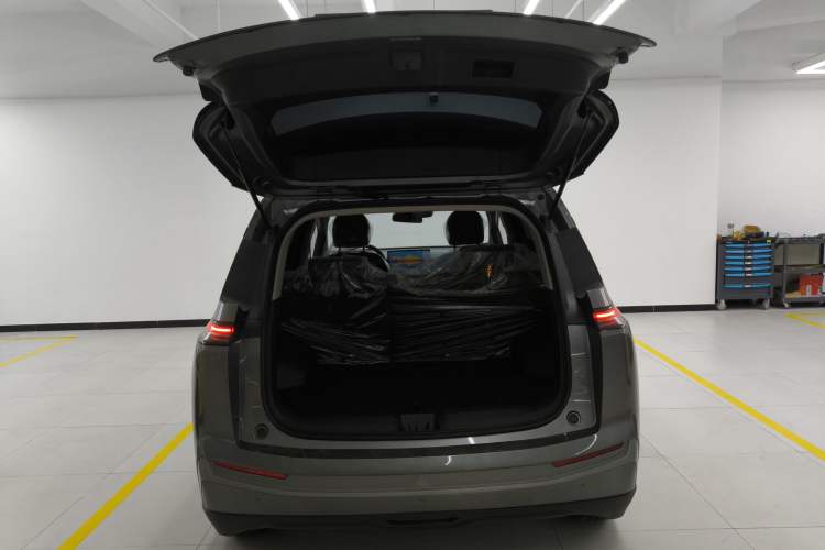 Used AION Y 2025 Plus 510 Smart Edition