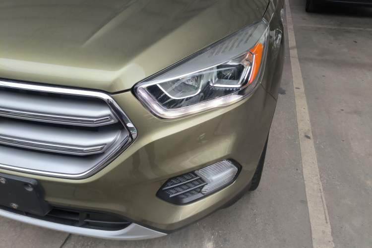 Used Ford Kuga 2017 EcoBoost 180 Two-Wheel-Drive Luxury Wing Edition