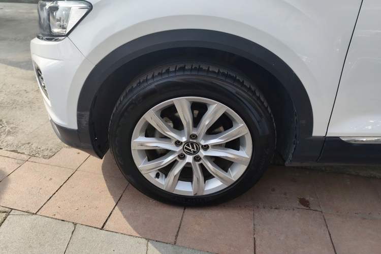 Used Volkswagen T-ROC 2022 280TSI DSG Two-Wheel Drive Elite PLUS
