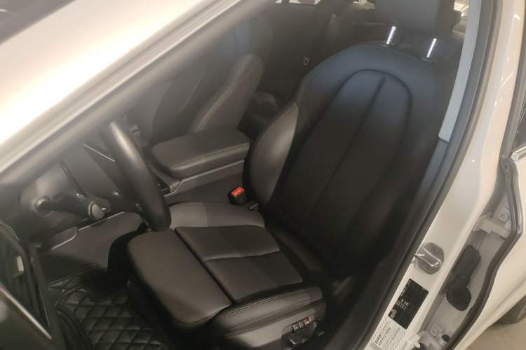 Used BMW 1 Series 2018 Facelifted 118i Sport Edition