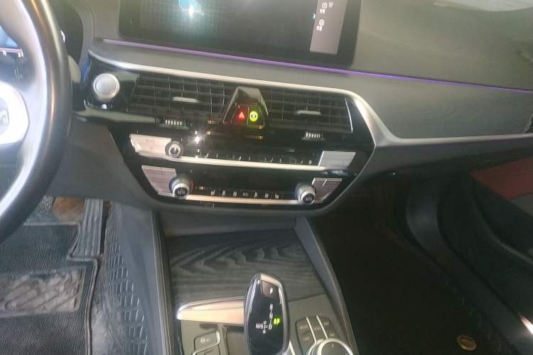 Used BMW 5 Series New Energy 2022 Restyled 535Le M Sport Package
