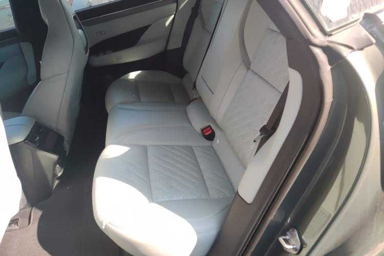 Used Zeekr 001 2025 WE Edition 95 kWh All-Wheel Drive
