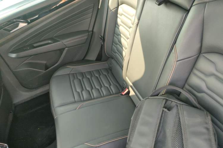 Used Volkswagen Passat 2020 330TSI Elite Edition China VI
