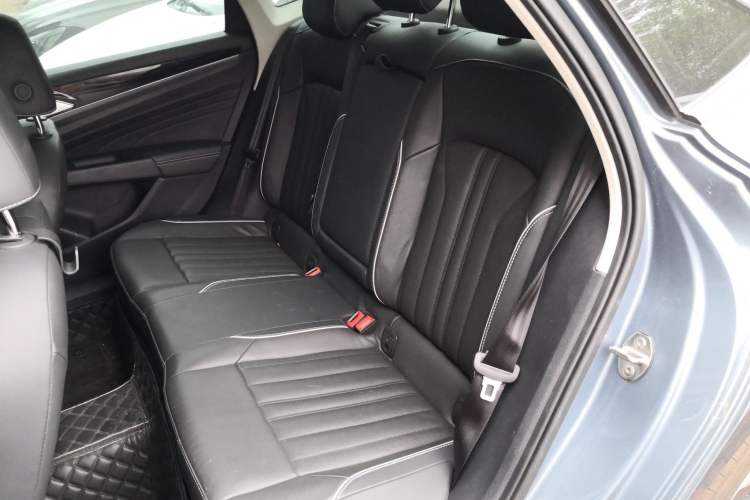 Used Volkswagen Passat 2022 330TSI Starry Elite Edition
