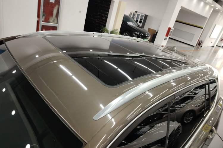 Used Buick Envision 2019 20T Two-Wheel Drive Elite Version China VI Standard
