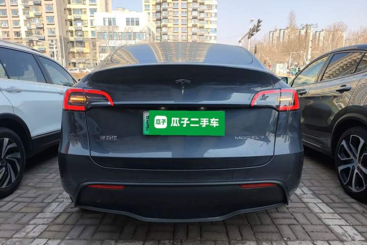 Used Tesla Model Y 2021 Standard Range Rear-Wheel Drive Version