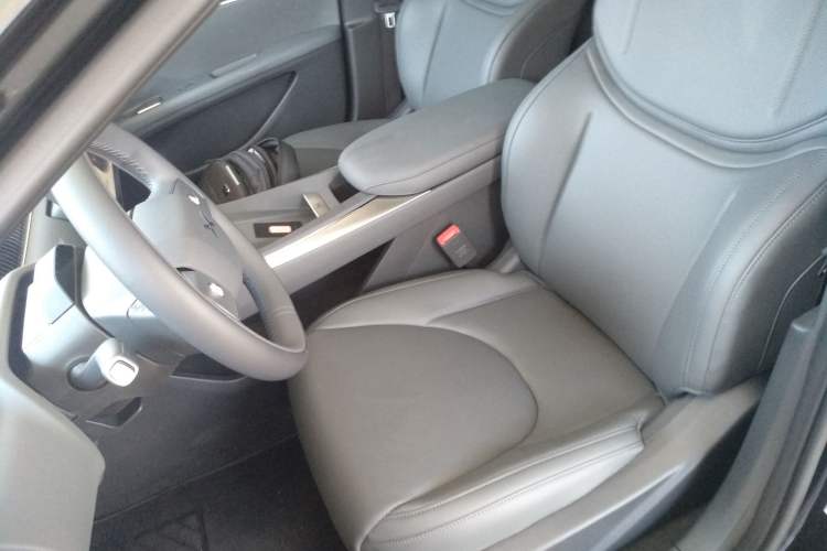 Used XPeng MONA M03 2024 620 with Ultra-Long Range
